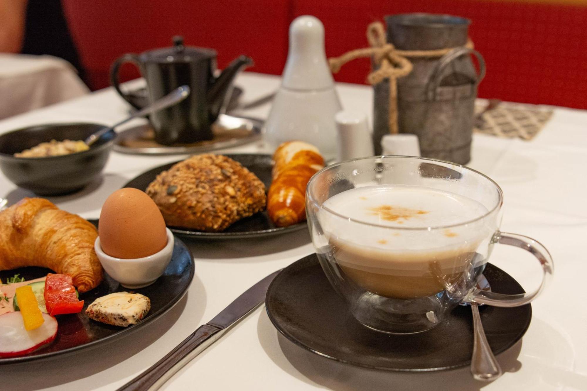 Hotel Garni Alpenhof 이스크글 외부 사진